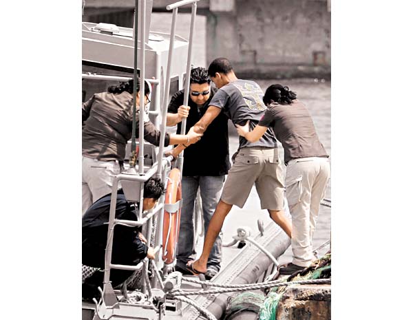 Un crucero salvó a los 18 balseros.