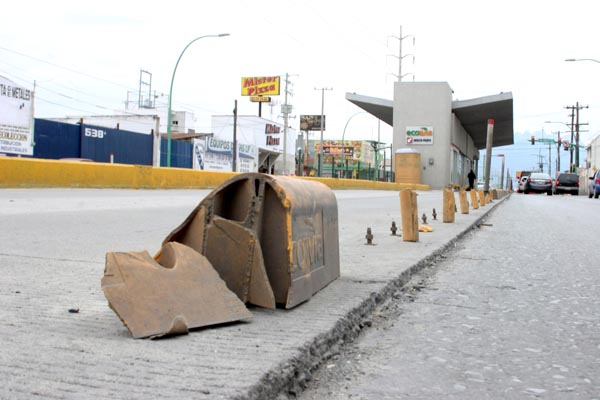 Algunas de las estructuras se han partido con el paso del tiempo y no han sido reemplazadas. 