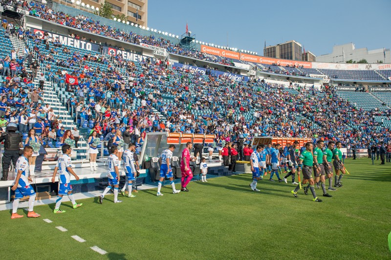 Estadio Azul en un partido de la Liga MX