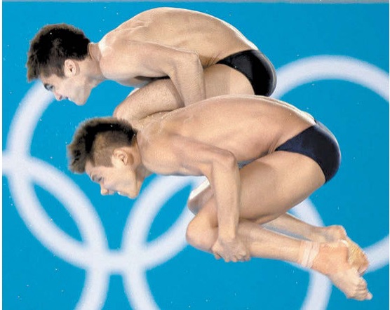 Iván García y Germán Sánchez ejecutan el clavado de 4.1 en los Olímpicos de Londres 2012
