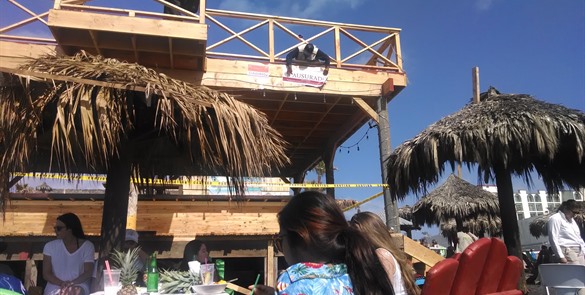 Las terrazas no tenían permiso de construcción. 