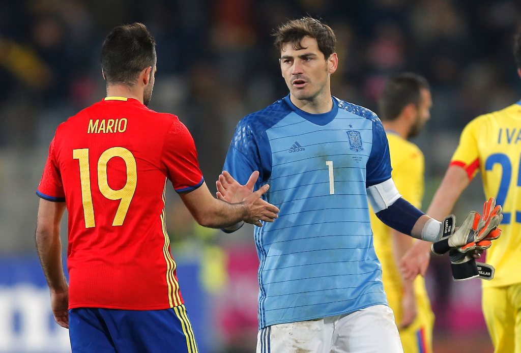 Casillas en el partido entre España y Rumania