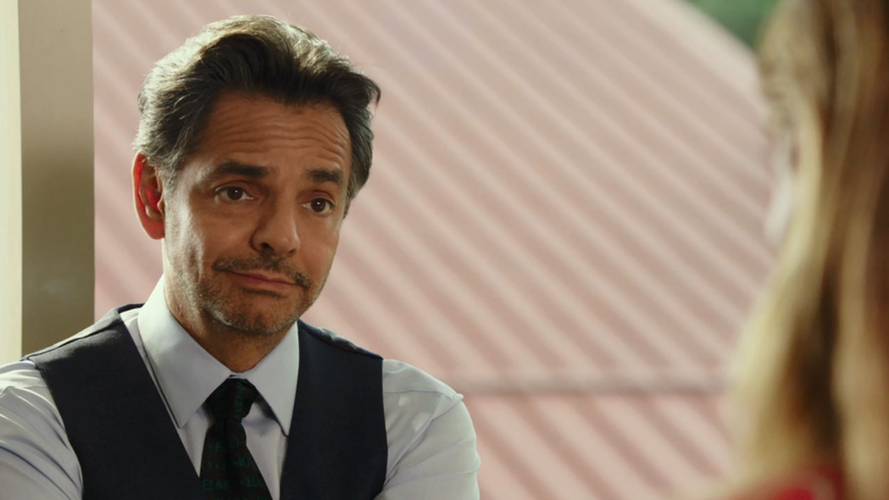 Eugenio Derbez en la cinta 'Miracles from Heaven'. 