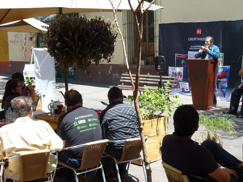 Cerca de 50 personas asistieron al foro organizado por Notivox Jalisco