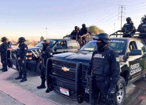 La nueva corporación 'Fuerza Coahuila' detuvo a 33 personas en peleas de gallos.