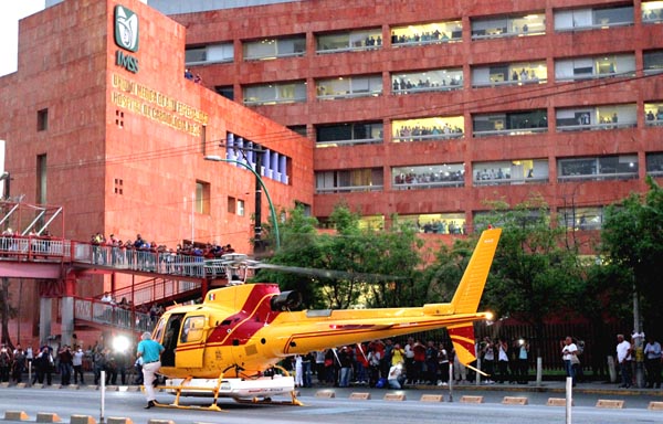 El pasado 7 de marzo, médicos trasladaron al estado un corazón. 