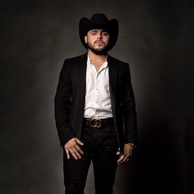 Indemnización millonaria si se cancela concierto de Gerardo Ortiz en Tepa