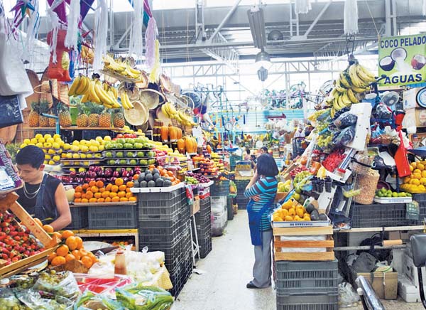 Los especialistas pronostican que la inflación repunte a 3.3% en 2016.