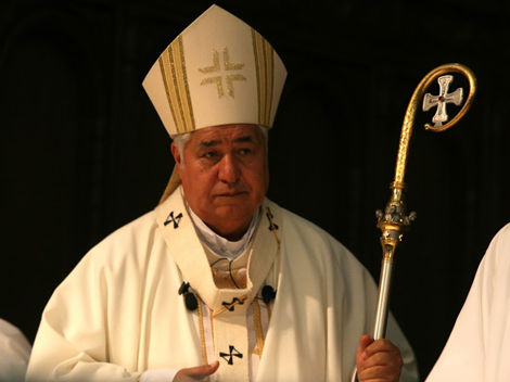 Rogelio Cabrera López en la misa dominical. 