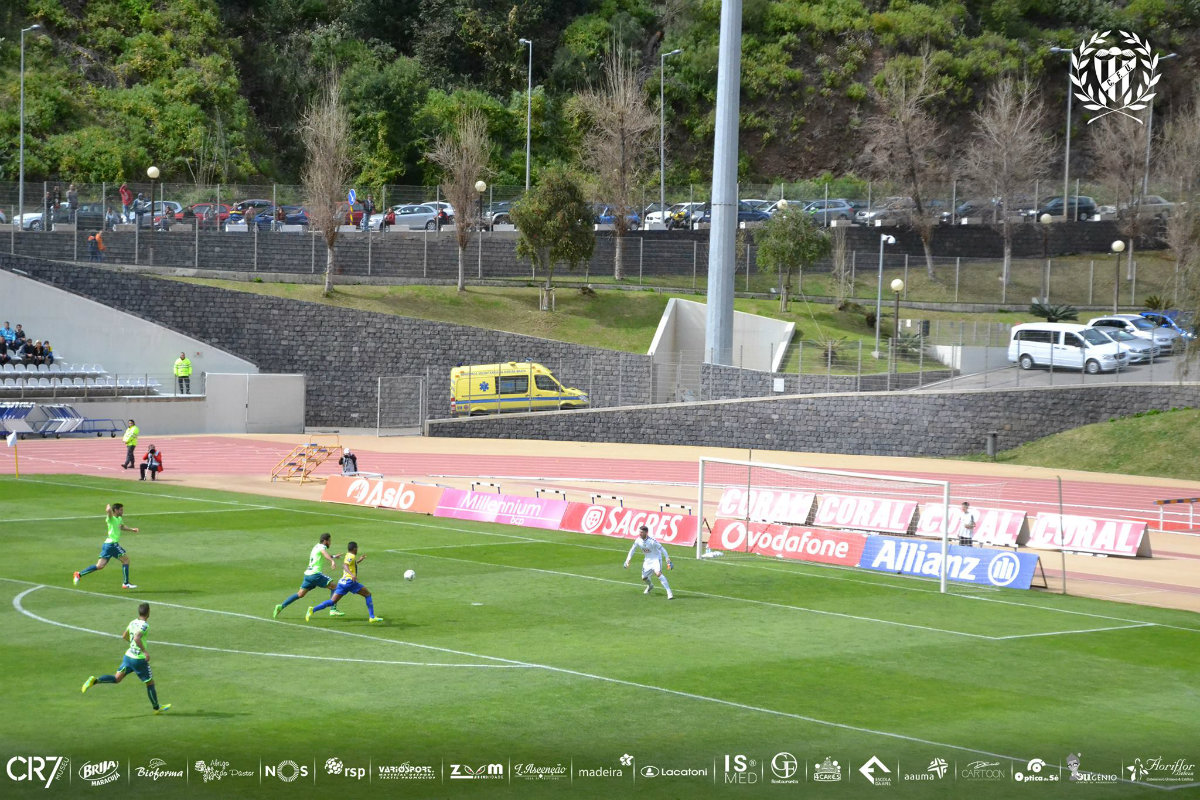 Unión Madeira y Gudiño empatan ante el Vitória Setúbal