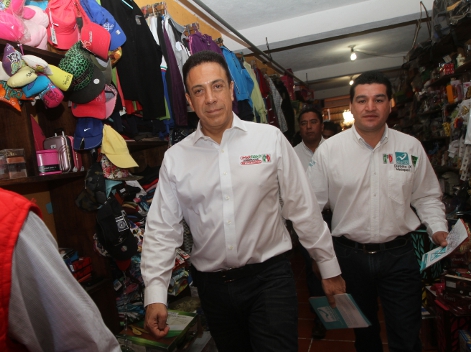 Candidato del Partido Revolucionario Institucional al gobierno de Hidalgo, Omar Fayad Meneses.