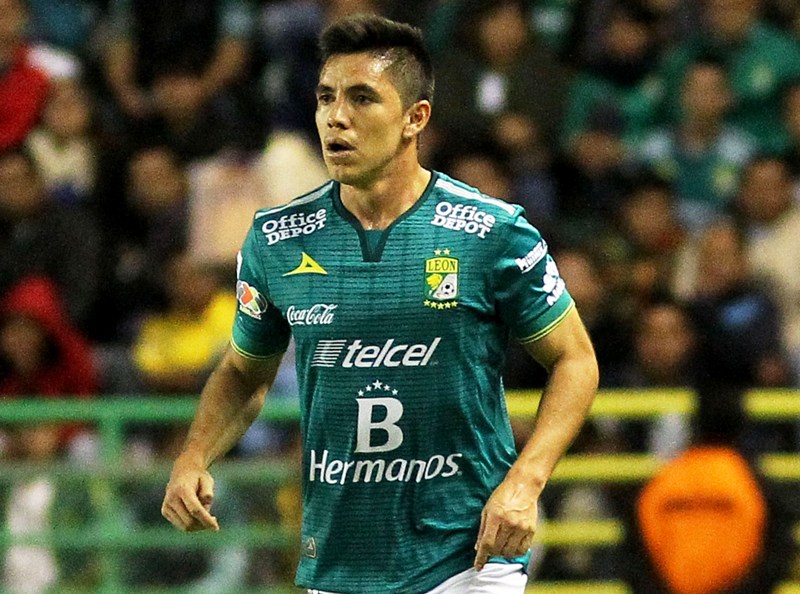 Efráin Velarde 