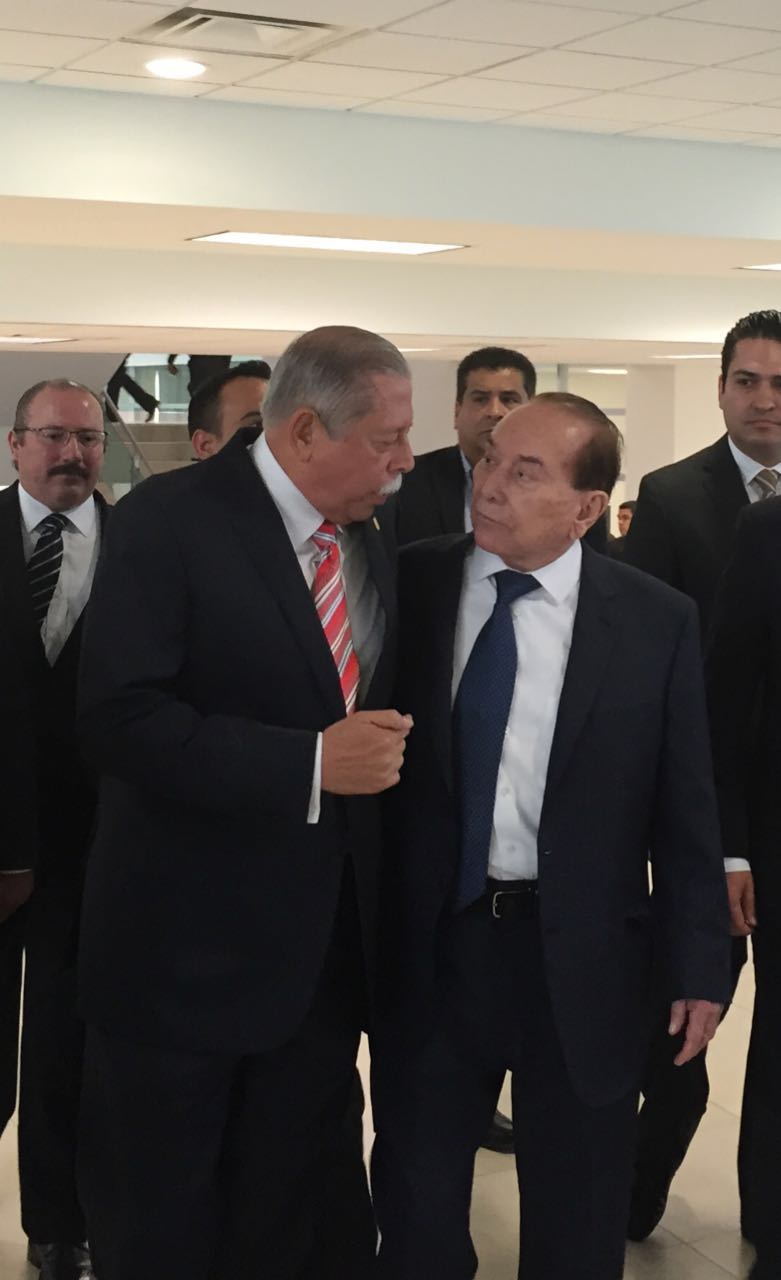 Egidio Torre y Ramiro Garza, en el Congreso de Tamauilipas.