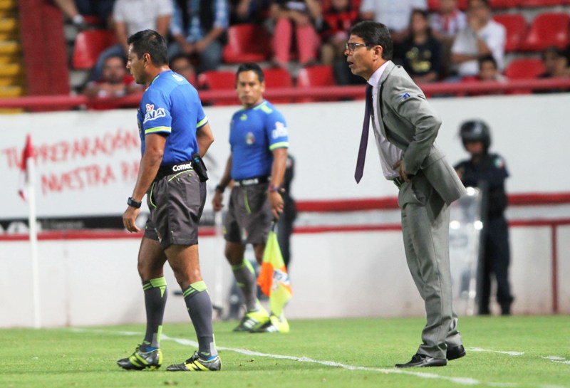 Alfonso Sosa, entrenador de Necaxa