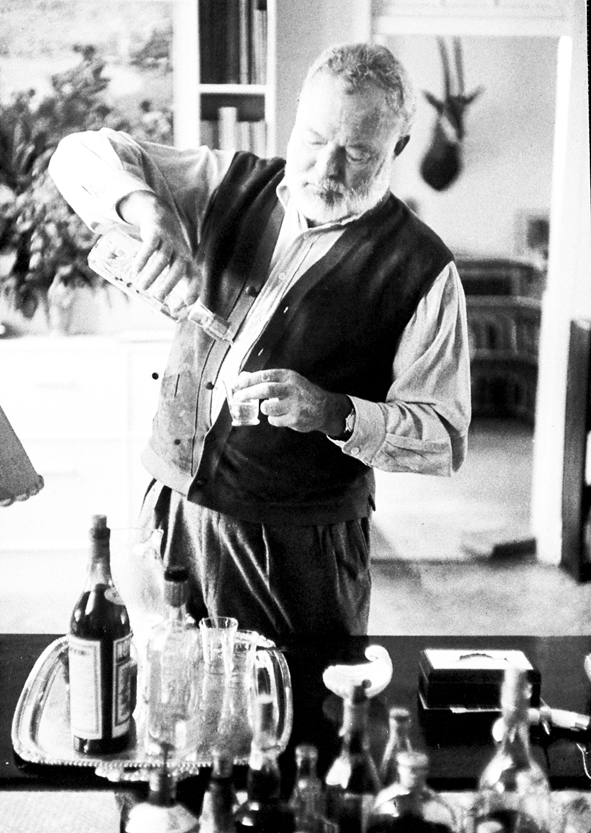 Ernest Hemingway y su afición a la bebida.