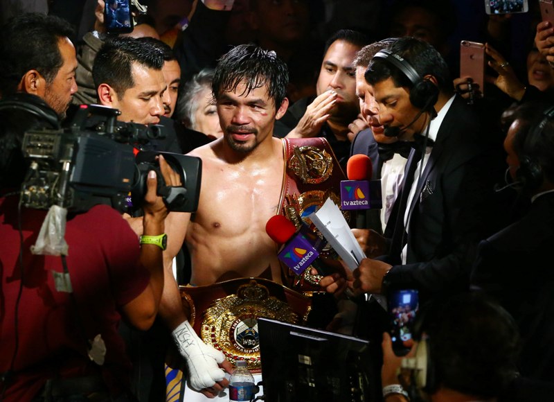 Manny Pacquiao atiende a los medios de comunicación 