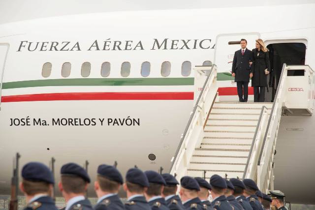 El presidente de México, Enrique Peña Nieto, llegó acompañado por su esposa, Angélica Rivera, a Alemania.