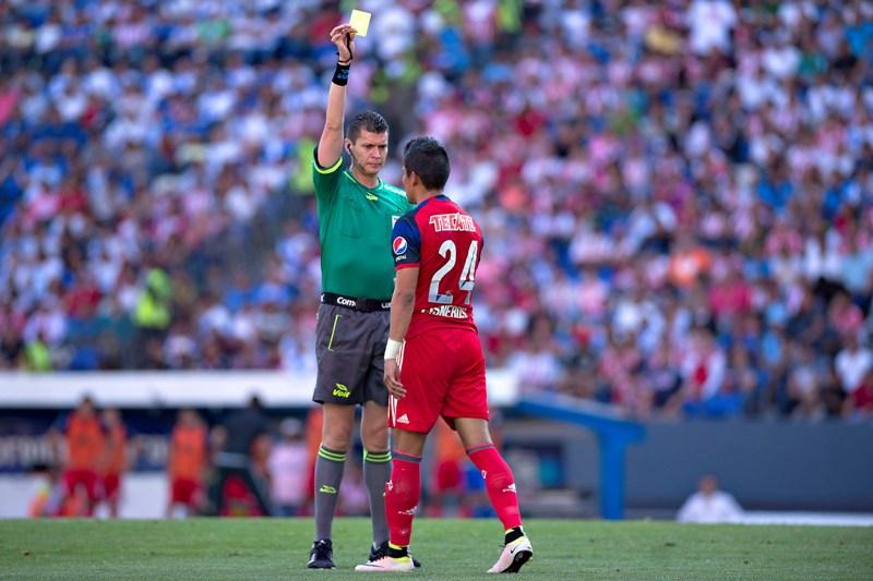 Erick Yair Miranda fue el encargado de impartir justicia en el Puebla- Chivas