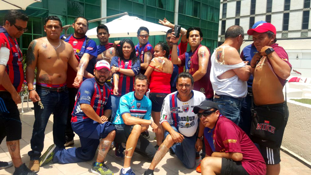 Félix Fernández y los ganadores de los tatuajes del Atlante 