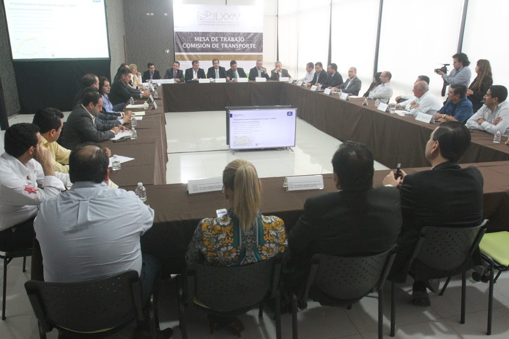 Este lunes se realizaron mesas de trabajo sobre el transporte. 