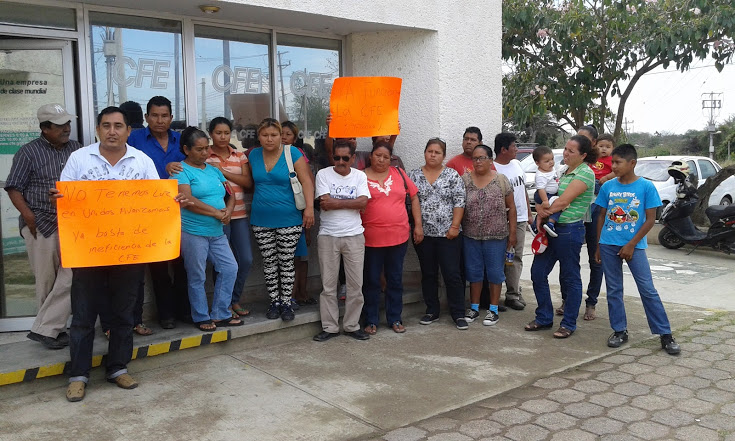 Colonos de la Unidos Avanzamos se manifiestan.