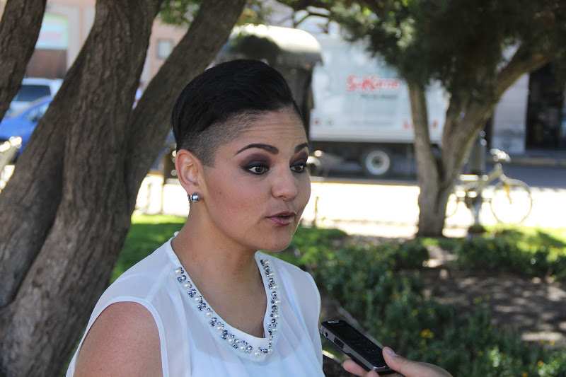 Karla Parra entrará en tercera fase de quimioterapia.