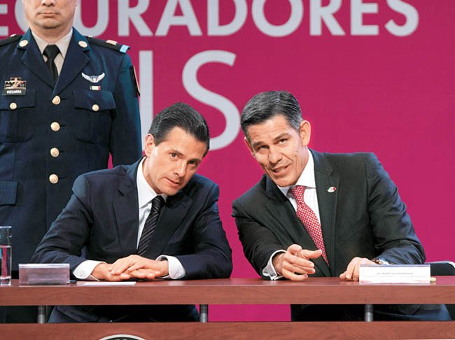 El mandatario participó en la 26 Convención de Aseguradores de México. 