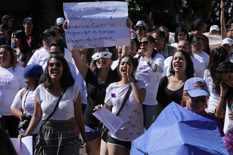 Jalisco se suma a marcha contra la violencia hacia las mujeres.