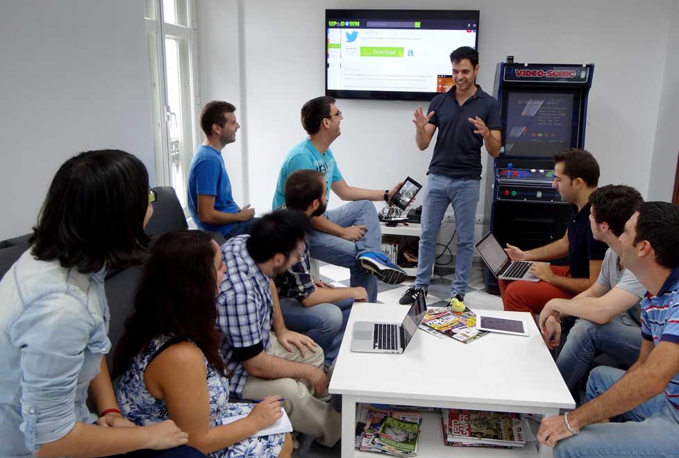 Uptodown es una puntocom española, un portal de descarga independiente que ya es el más grande para Android, después de Google. Casi 10% de sus client