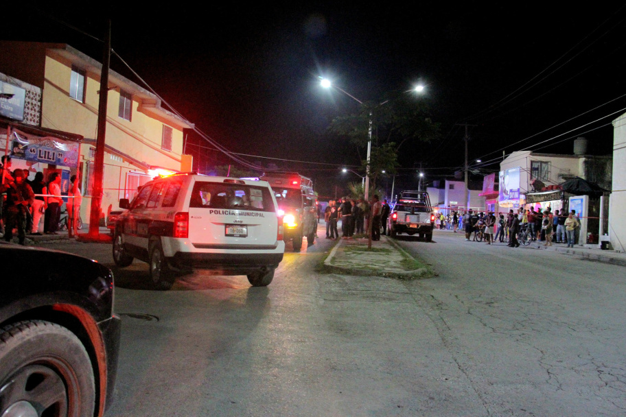 Dos hombres resultaron heridos de bala en un tiroteo que se presentó en la colonia Las Fuentes de Torreón.