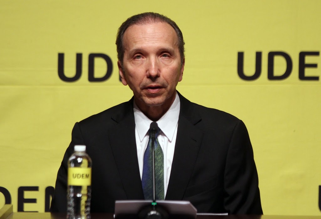 El presidente del Consejo de la UDEM, Víctor Zorrilla. 