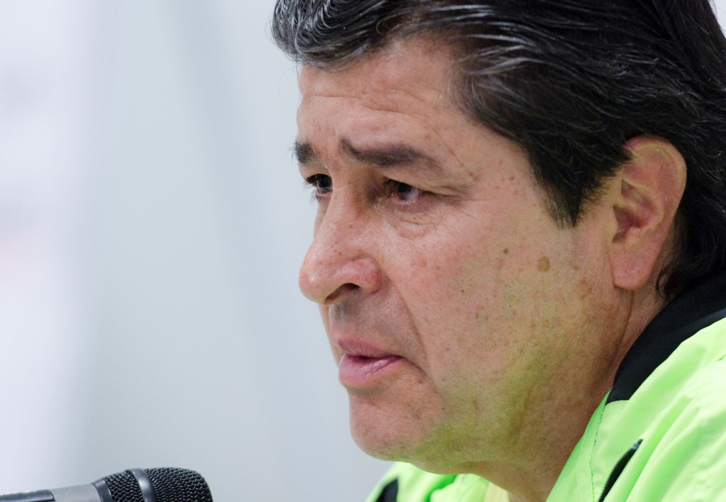 Luis Fernando Tena, técnico del León 