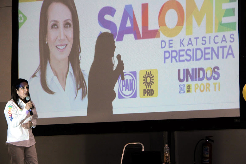 Salomé Elyd Sáenz, candidata del PAN a la alcaldía de Lerdo. 
