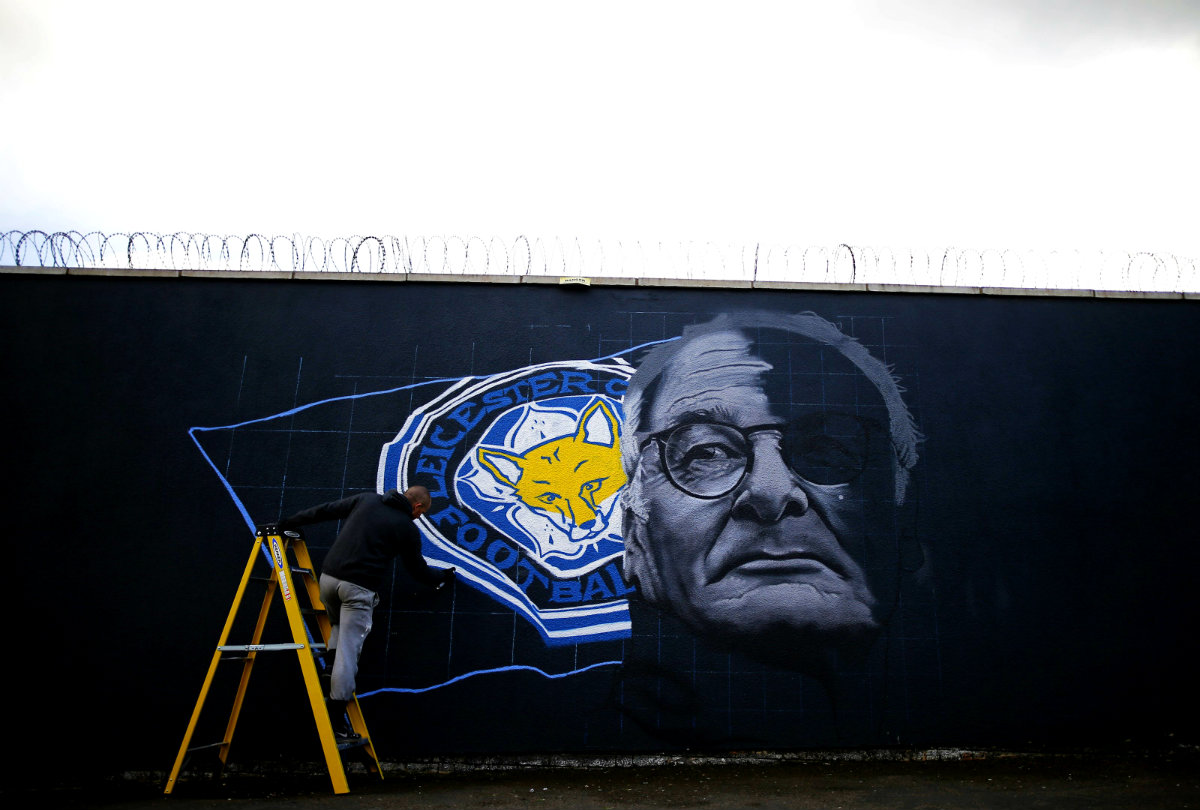 El artista Richard Wilson dedicó un mural al técnico Claudio Ranieri 