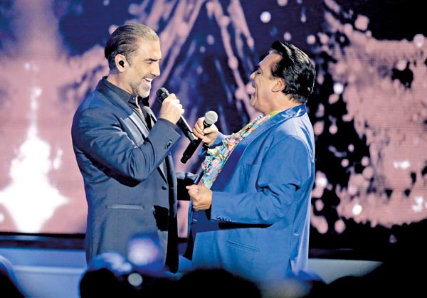 Con Alejandro cantó “Te quise olvidar”.