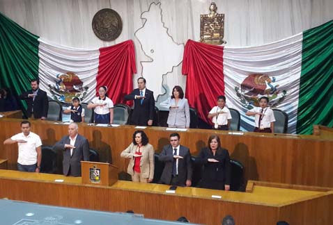 Pidieron poner atención a las demandas de los jóvenes.