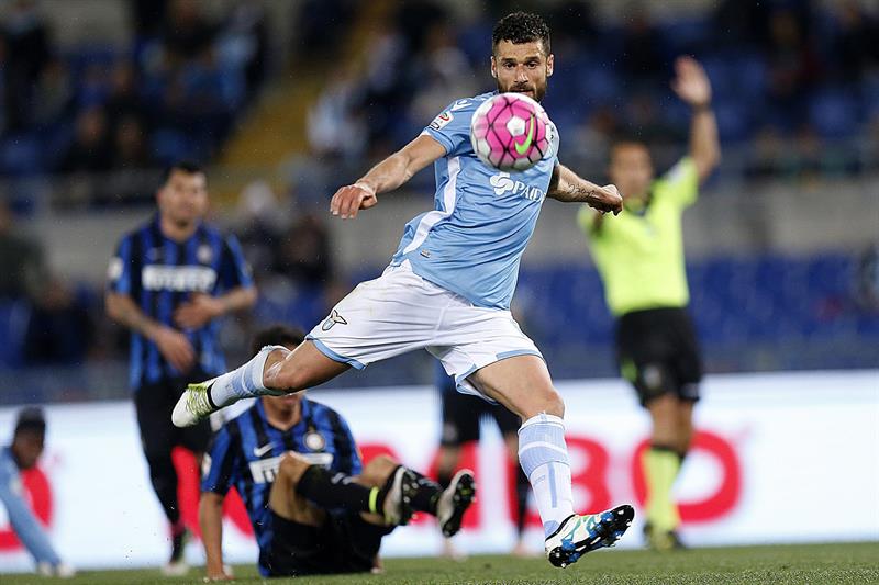 Antonio Candreva, autor del segundo gol de Lazio en el partido contra el Inter
