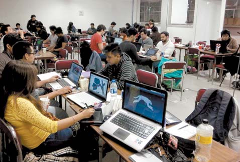 GGJ reúne a especialistas de diferentes ramas de la tecnología para crear elementos atractivos de esta insdustria.