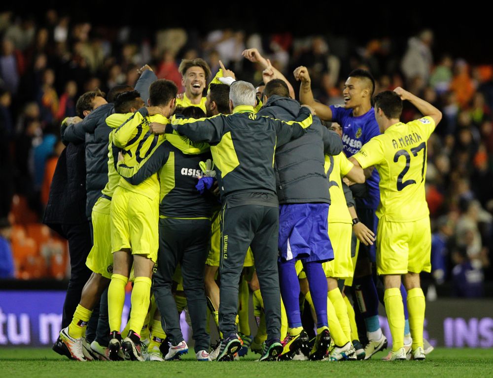 Villarreal celebra el pase a la Champions League