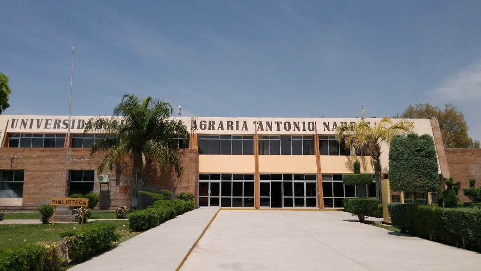 Alumna denuncia condiciones insalubres en la Universidad.