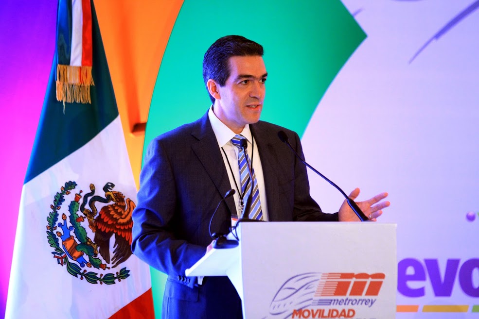 José Viejo, secretario técnico del Consejo Nuevo León en la celebración 25 años de Metrorrey. 