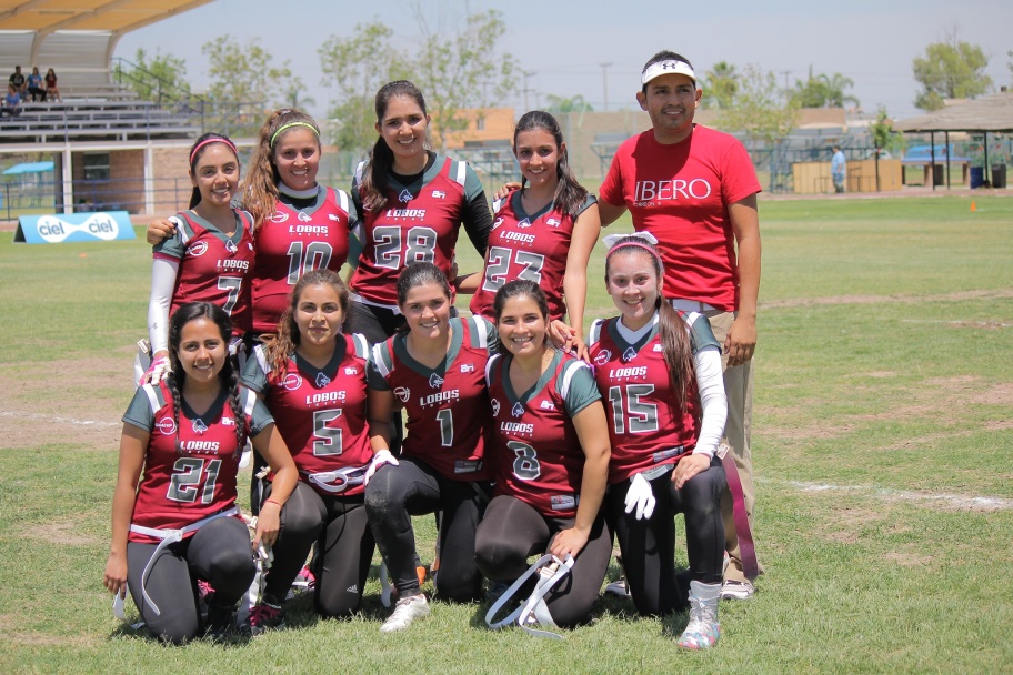 Las Lobas Ibero se llevaron el campeonato Torneo Tochito Bandera de la ADUL.