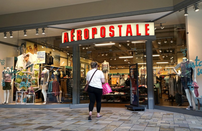 En un intento de revivir la marca, Aeropostale se declaró en bancarrota. 