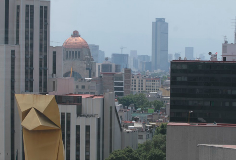 Pese a la contingencia ambiental que enfrenta la Ciudad de México, el Programa para Mejorar la Calidad del Aire 2011-2010 tiene avances en la concreci