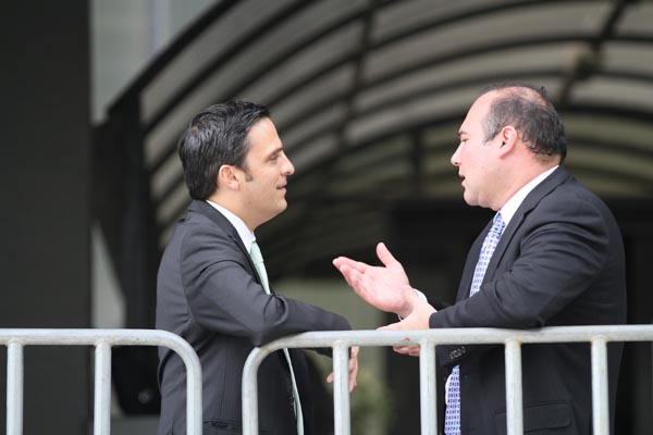 Los coordinadores de bancada del PRI y PAN se sumaron al exhorto.