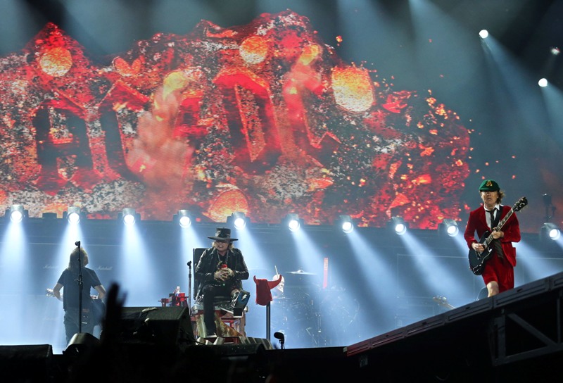 El concierto resultó todo un éxito para el todavía líder Guns N' Roses. 