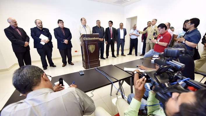 El gobernador de Chihuahua, César Duarte, anunció que se reforzará la seguridad en el perímetro del Cefereso número 9.