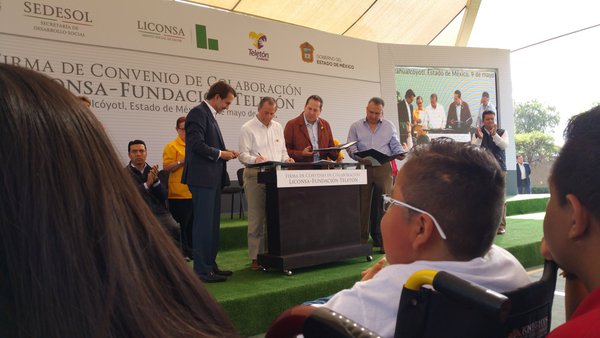 Liconsa y Fundación Teletón firmaron un convenio para beneficiar a más de 33 mil niños y adolescentes 