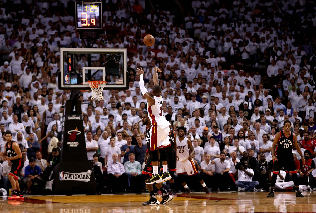 Wade anotó 30 puntos en victoria del Heat 