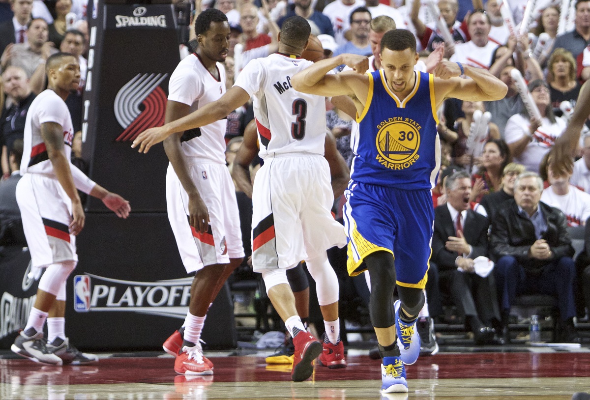 Curry regresó con poder